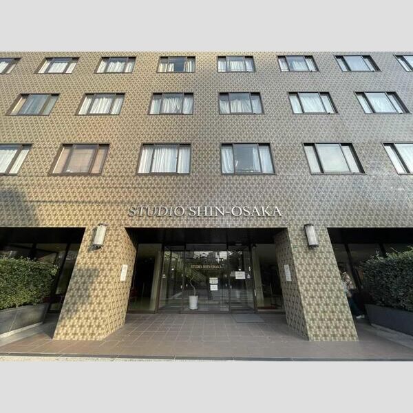 3/3 エントランス