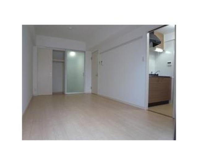 13/30 リビング/ダイニング