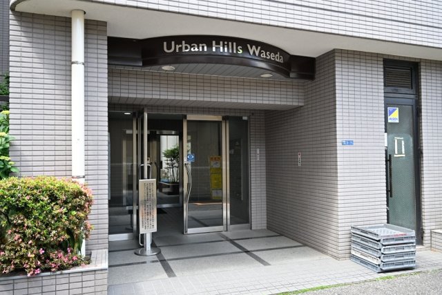 2/5 エントランス