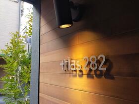 14/16 エントランス