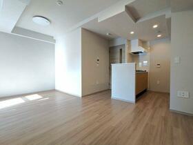 4/13 リビング/ダイニング