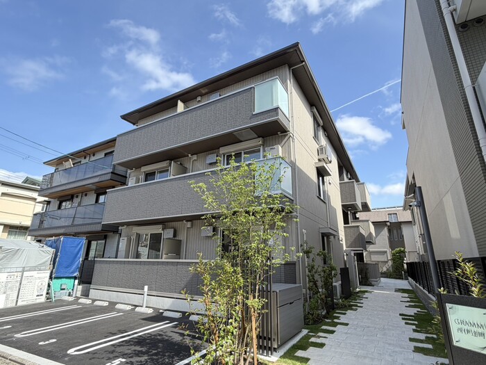 1/6 外観