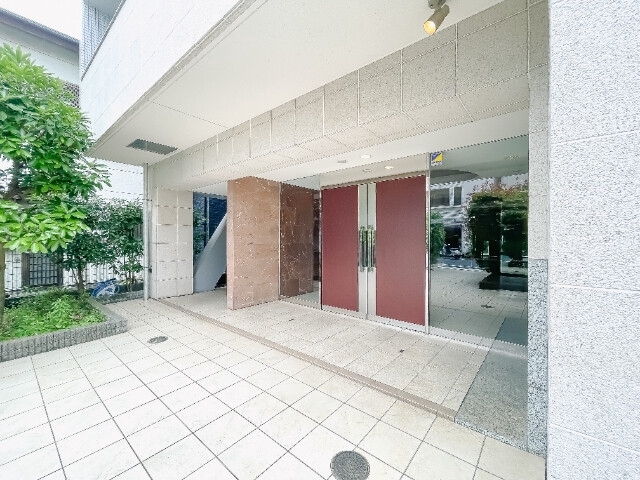 5/6 エントランス