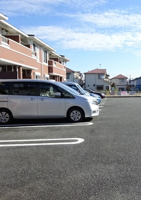 14/20 駐車場