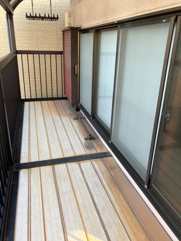 13/20 バルコニー