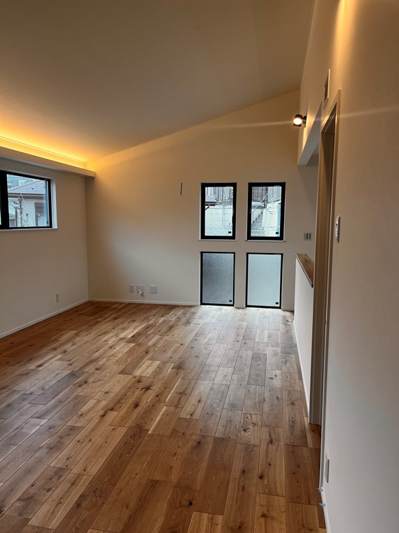 3/7 リビング/ダイニング