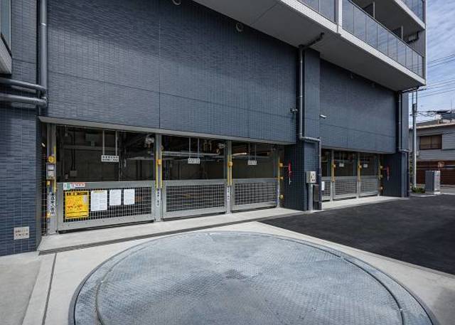 29/30 エントランス