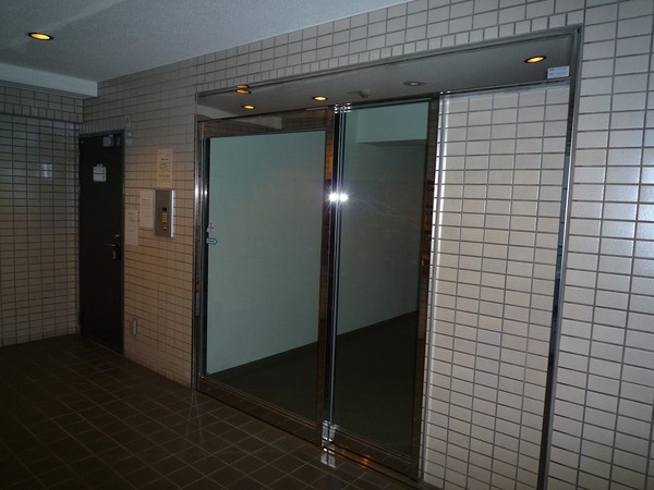 3/3 エントランス