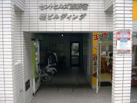 14/14 エントランス