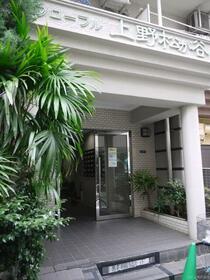 15/15 エントランス