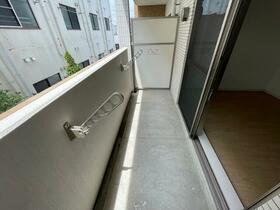 13/16 バルコニー