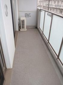 13/16 バルコニー