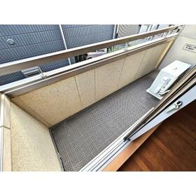 13/16 バルコニー