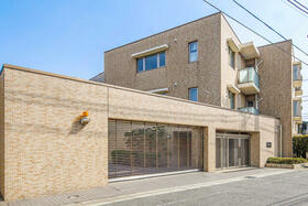 3/6 エントランス