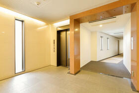 6/6 エントランス