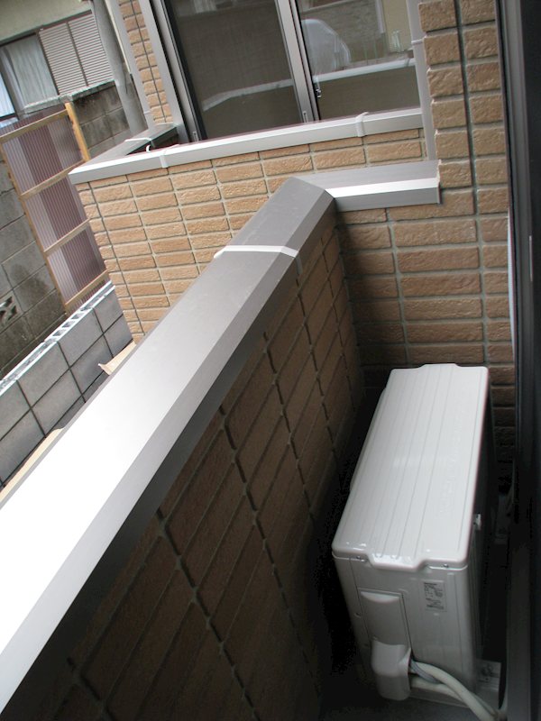 21/26 バルコニー