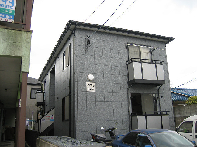 プラセール原の外観