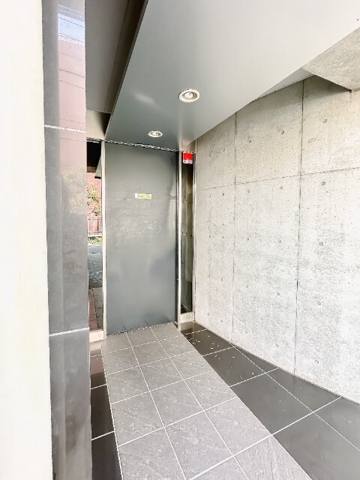 2/3 エントランス