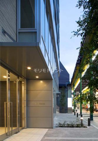 13/23 エントランス