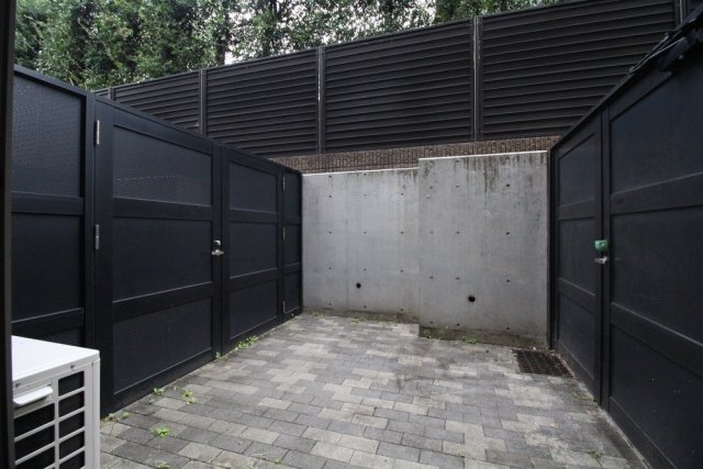 16/26 バルコニー