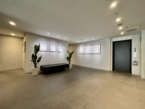 2/6 エントランス