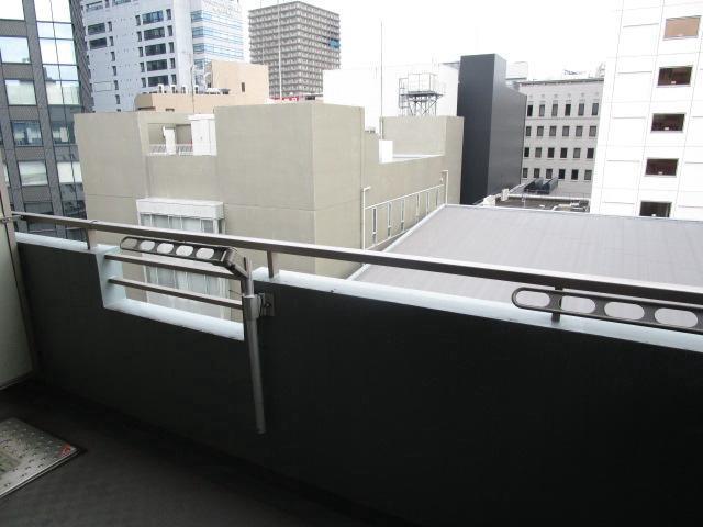 13/17 バルコニー