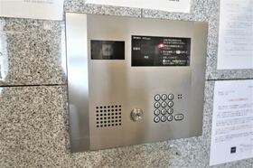 3/3 エントランス