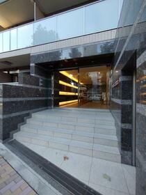 14/22 エントランス