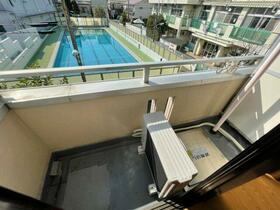 13/16 バルコニー