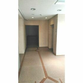 14/16 エントランス