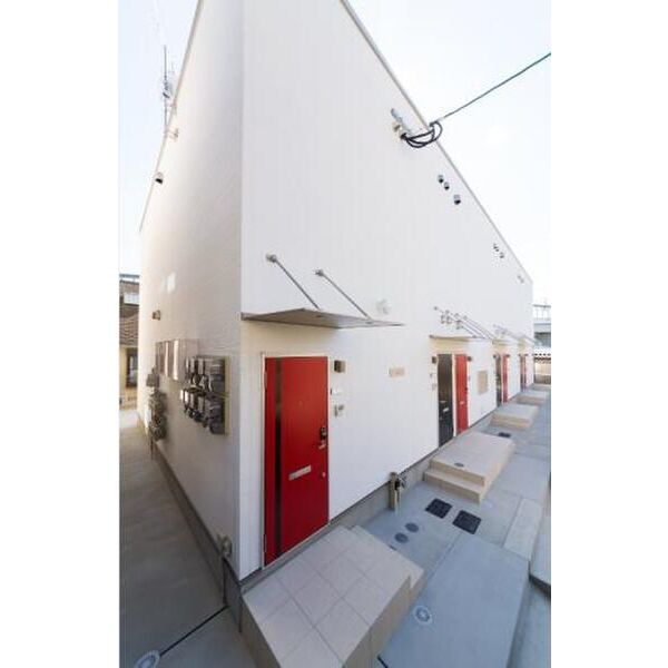 14/22 エントランス