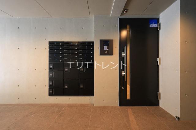 3/4 エントランス