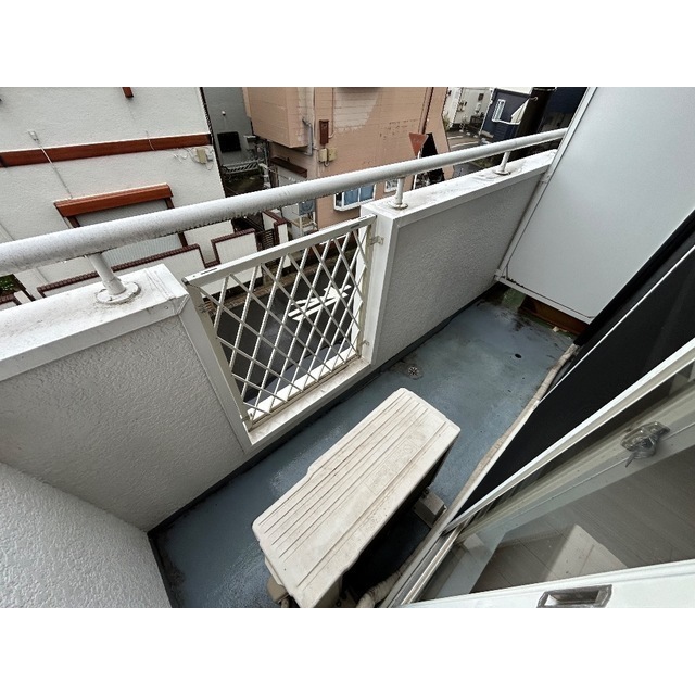 15/23 バルコニー