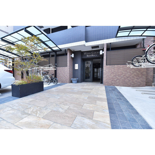 21/21 エントランス