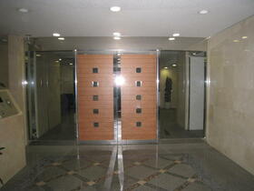 9/10 エントランス