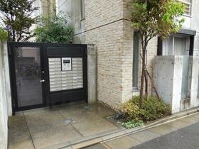 15/16 エントランス