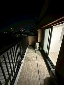 11/11 バルコニー