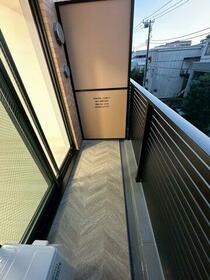 11/11 バルコニー