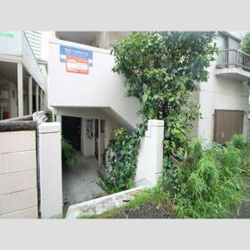 13/13 エントランス