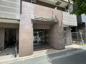 16/24 エントランス