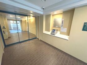 3/3 エントランス