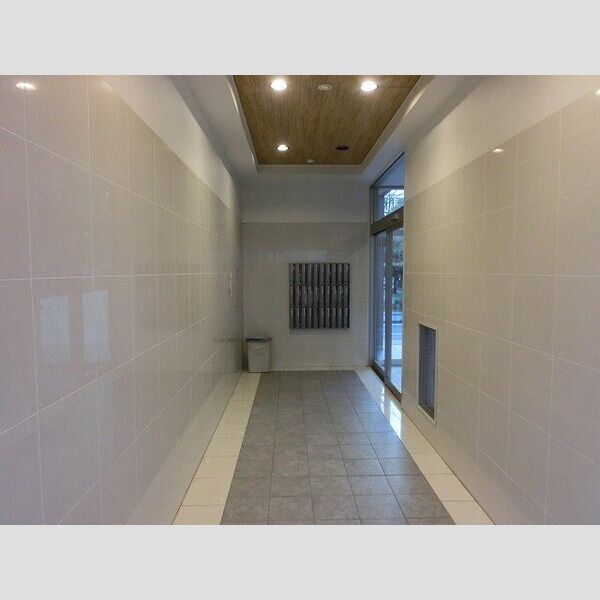 3/4 エントランス