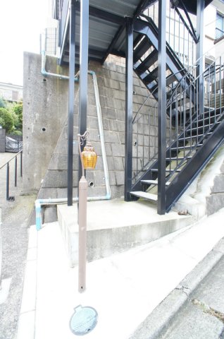 22/30 エントランス