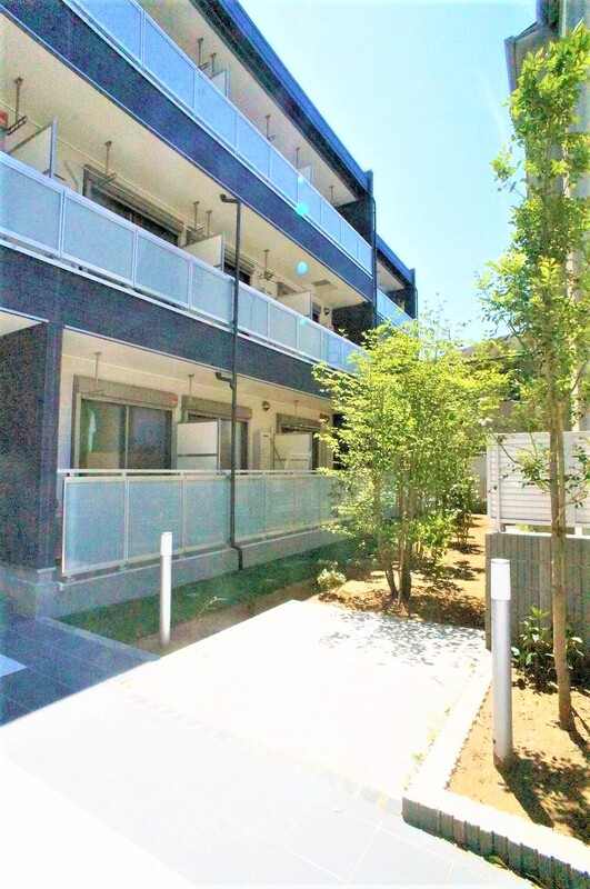 2/4 エントランス