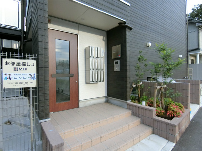 3/3 エントランス