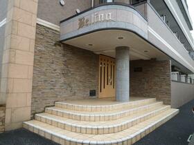 15/16 エントランス