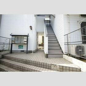 3/3 エントランス