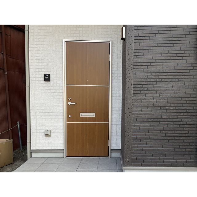 2/2 エントランス