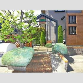 14/14 エントランス