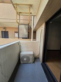 13/16 バルコニー